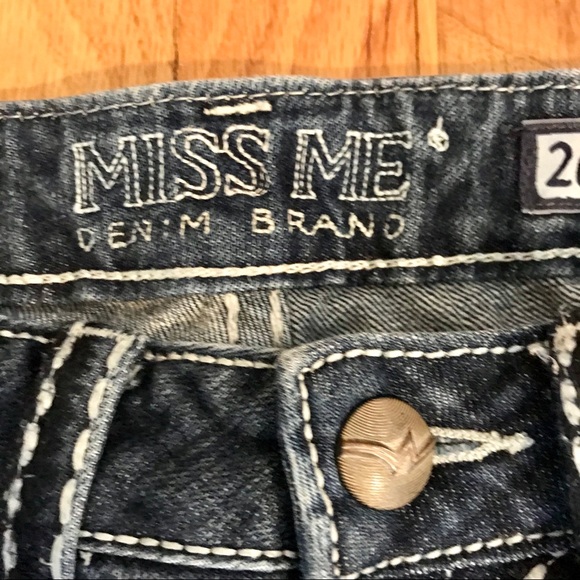 Miss Me Skinny Jeans - Picture 6 of 8